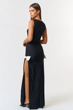 Load image into Gallery viewer, High Slit Side Bow Sleevelee Maxi Dress 🎄 Holiday - Black
